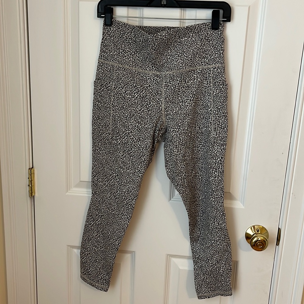 Athleta Leggings with pockets